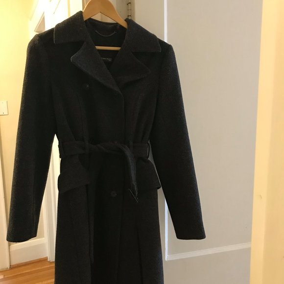 Aritzia dark grey wool and cashmere coat - Picture 3 of 4